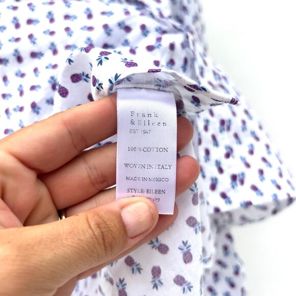 Frank & Eileen Eileen Button Up Shirt White Pink Pineapples Cotton XS Down - Picture 5 of 7